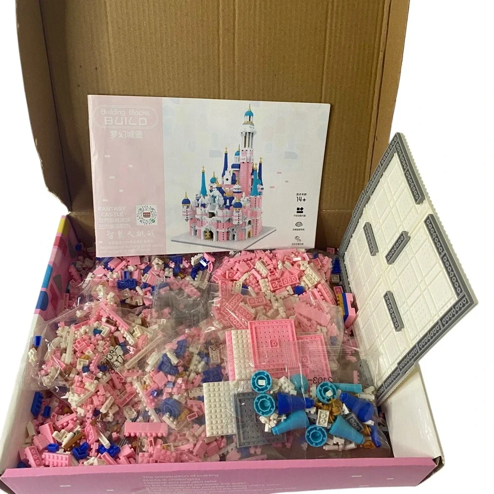 JYM 2103 Fantasy Castle Micro Building Blocks Architecture Set Pink‎ White 14+